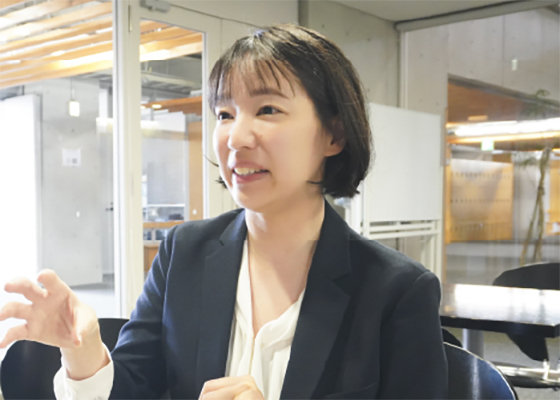 土屋 久美 教諭